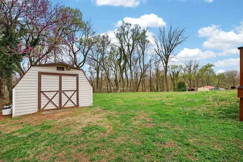 106 Shenandoah Avenue Shenandoah VA 22849