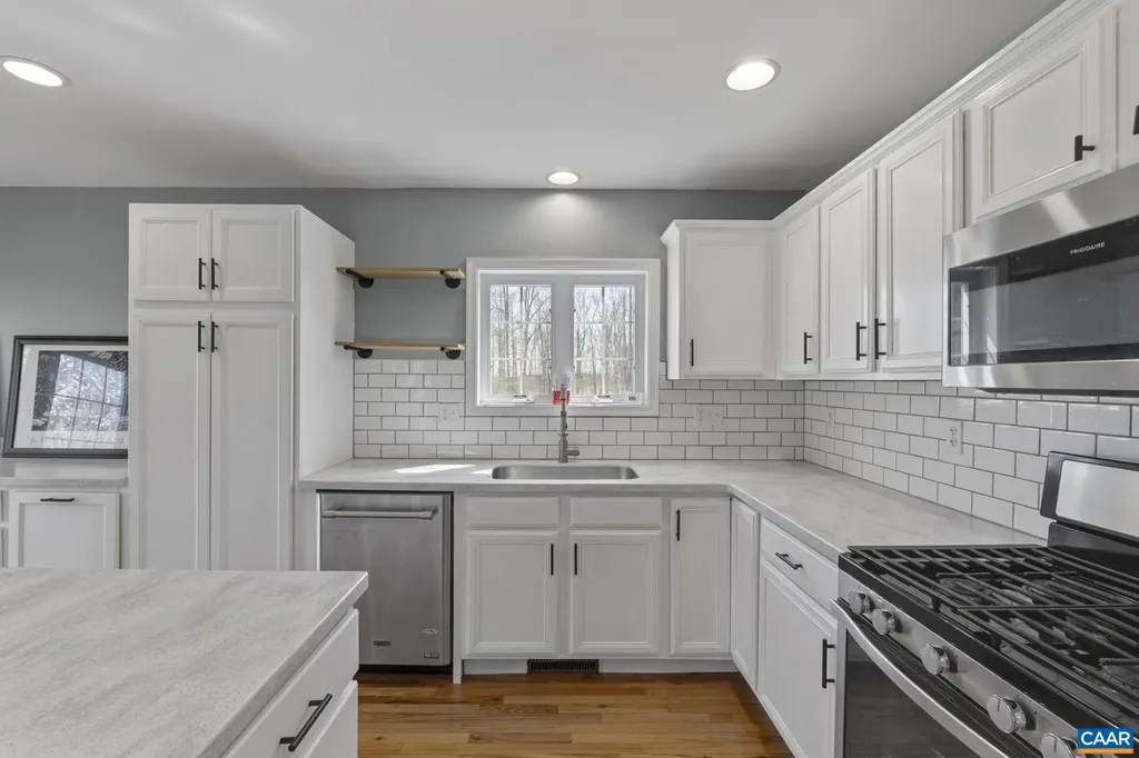 379 Fox Ridge Lane Palmyra VA 22963