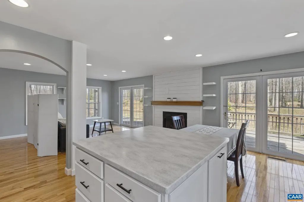 379 Fox Ridge Lane Palmyra VA 22963