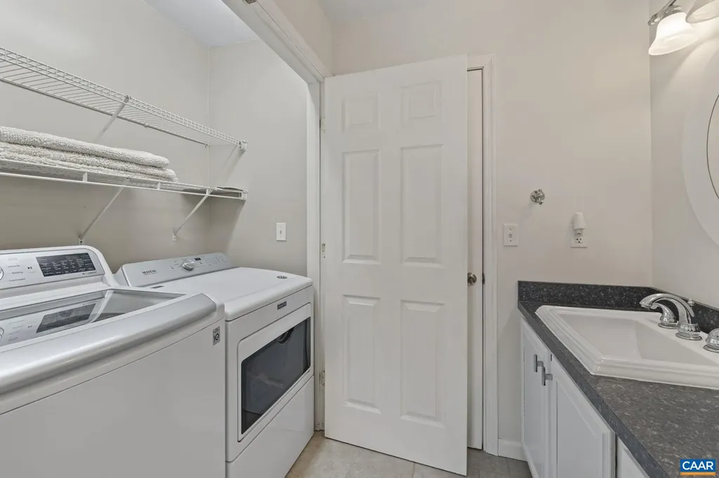 379 Fox Ridge Lane Palmyra VA 22963