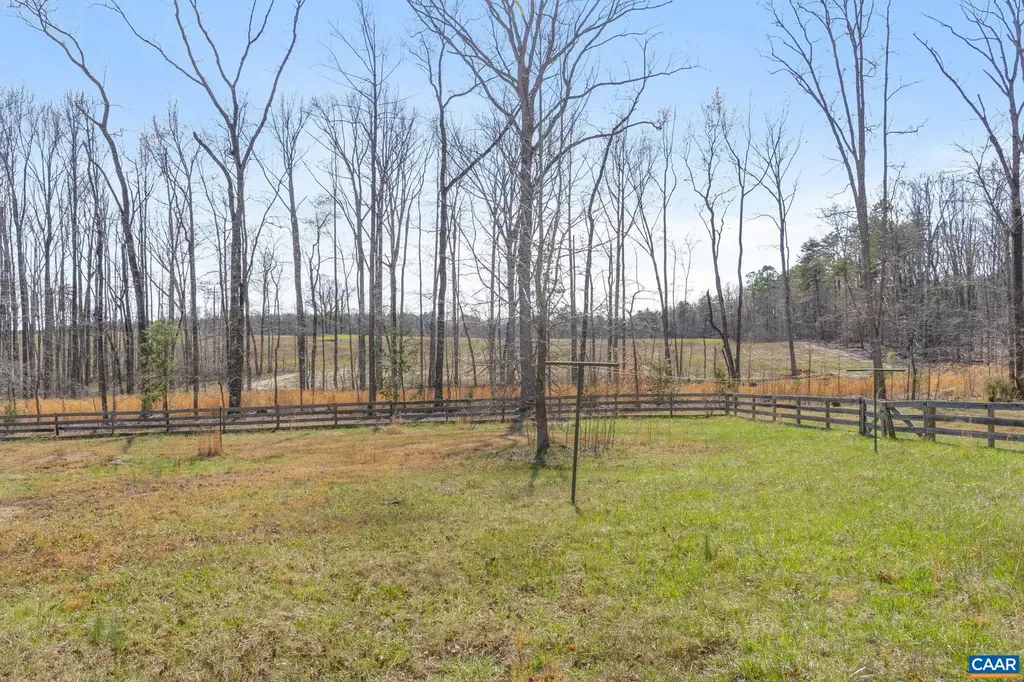 379 Fox Ridge Lane Palmyra VA 22963