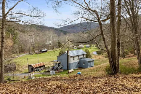 1851 Cullers Run Road Mathias WV 26812