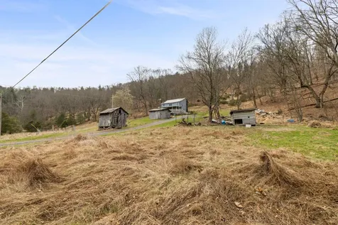 1851 Cullers Run Road Mathias WV 26812