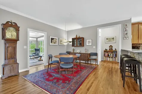 204 Rose Hill Circle Staunton VA 24401