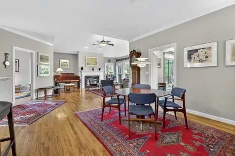 204 Rose Hill Circle Staunton VA 24401