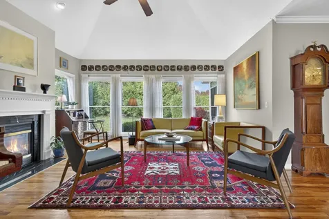 204 Rose Hill Circle Staunton VA 24401