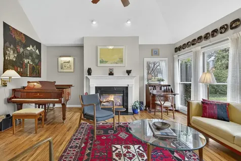 204 Rose Hill Circle Staunton VA 24401