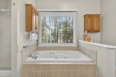 204 Rose Hill Circle Staunton VA 24401