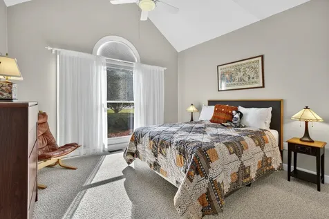 204 Rose Hill Circle Staunton VA 24401