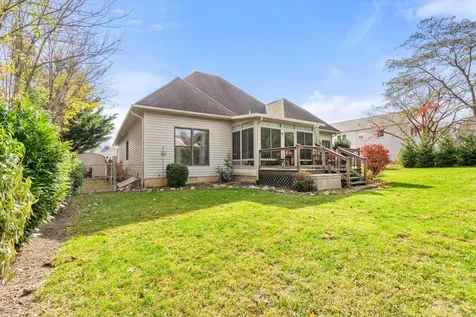 204 Rose Hill Circle Staunton VA 24401