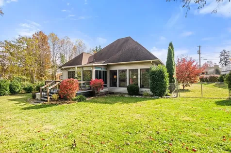 204 Rose Hill Circle Staunton VA 24401