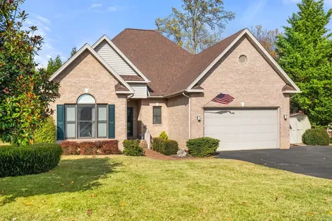 204 Rose Hill Circle Staunton VA 24401