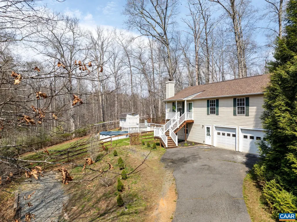 1029 West Daffodil Road Ruckersville VA 22968