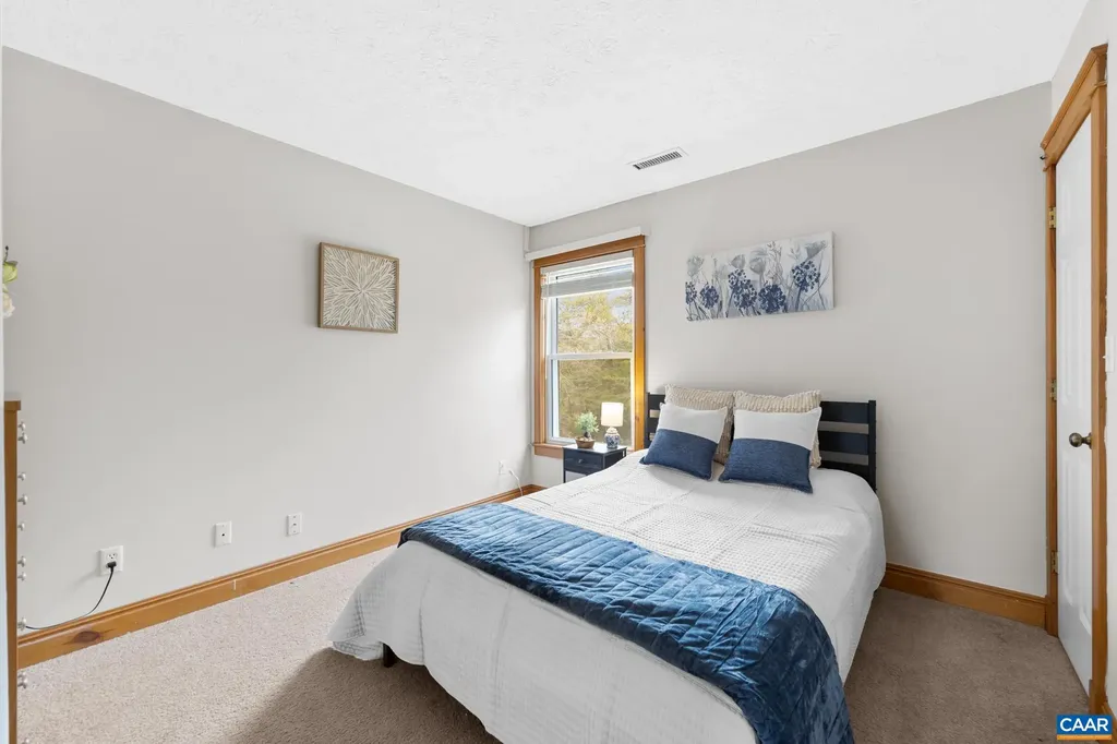 31 Lafayette Drive Palmyra VA 22963