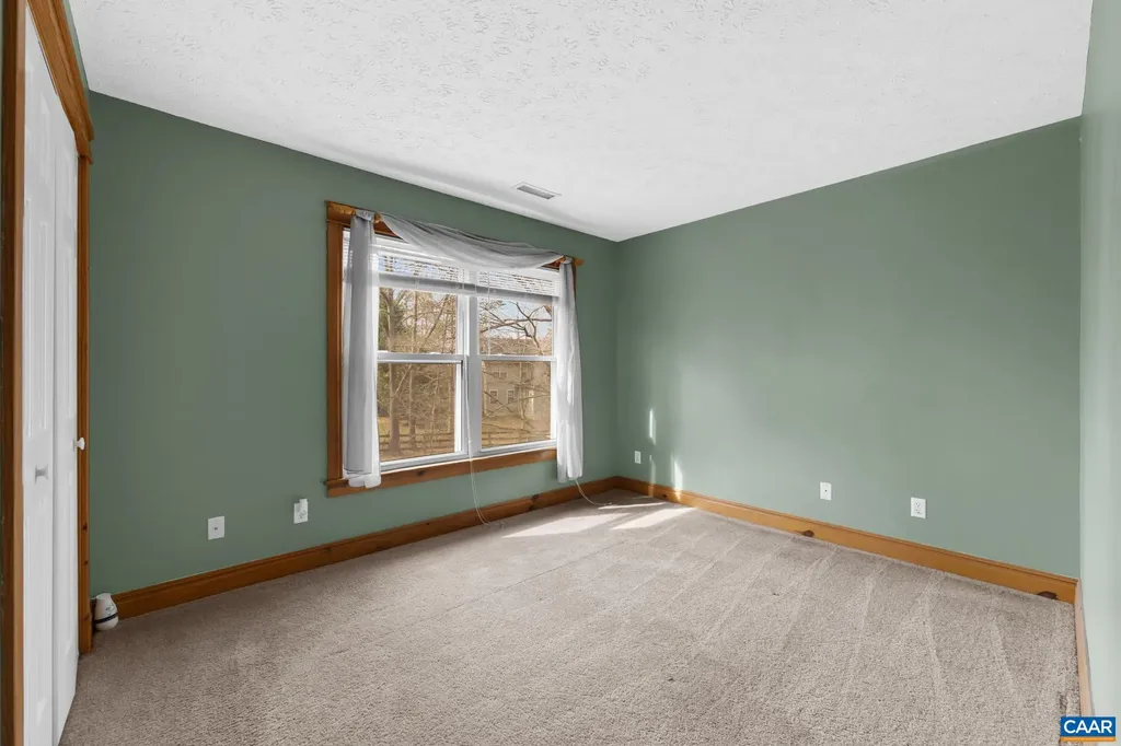 31 Lafayette Drive Palmyra VA 22963
