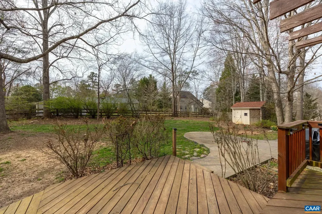 31 Lafayette Drive Palmyra VA 22963