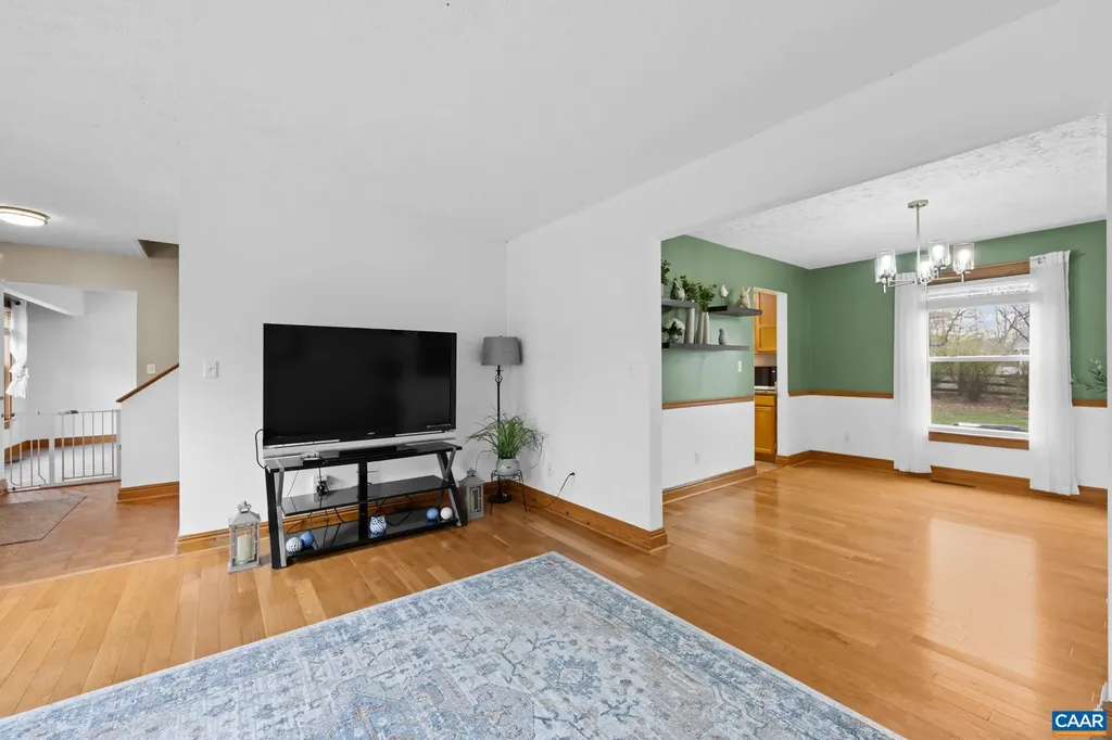 31 Lafayette Drive Palmyra VA 22963