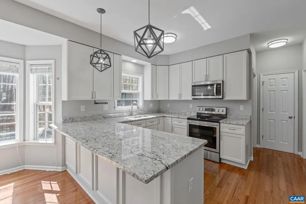 442 Rosewood Drive W Barboursville VA 22923