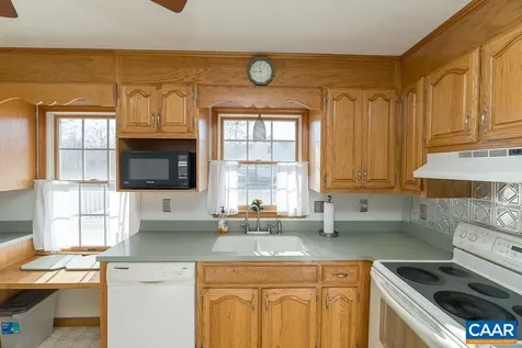 43 Dogwood Road Stuarts Draft VA 24477