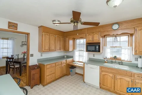 43 Dogwood Road Stuarts Draft VA 24477