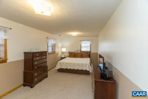 43 Dogwood Road Stuarts Draft VA 24477