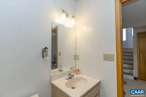 43 Dogwood Road Stuarts Draft VA 24477
