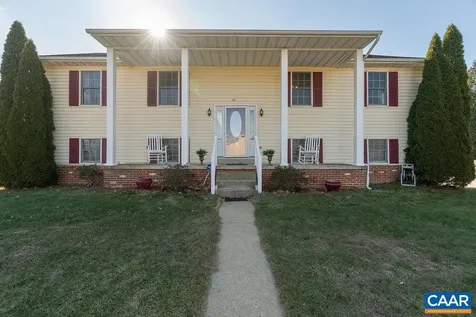 43 Dogwood Road Stuarts Draft VA 24477