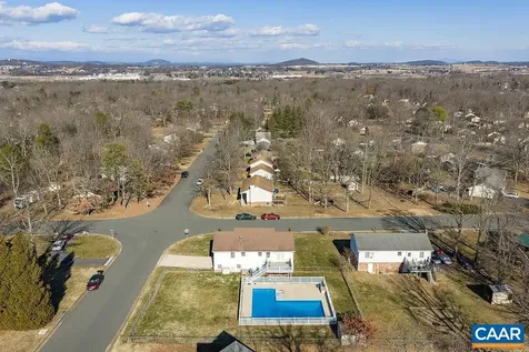 43 Dogwood Road Stuarts Draft VA 24477