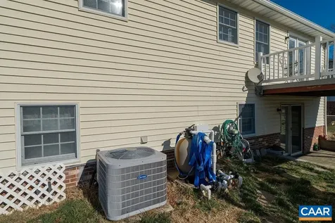 43 Dogwood Road Stuarts Draft VA 24477