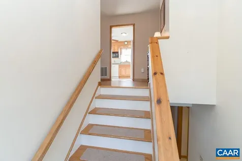 43 Dogwood Road Stuarts Draft VA 24477