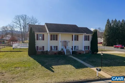 43 Dogwood Road Stuarts Draft VA 24477