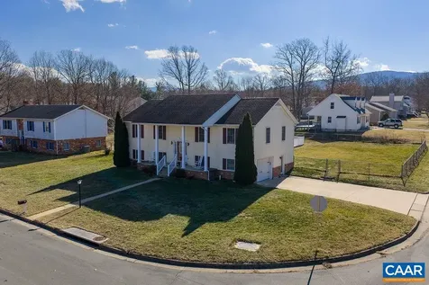 43 Dogwood Road Stuarts Draft VA 24477