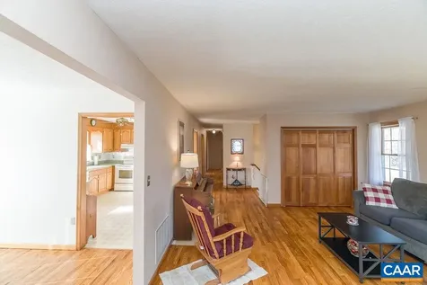 43 Dogwood Road Stuarts Draft VA 24477