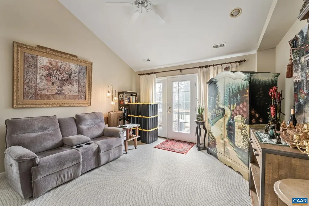 1033 Somer Chase Court Charlottesville VA 22911