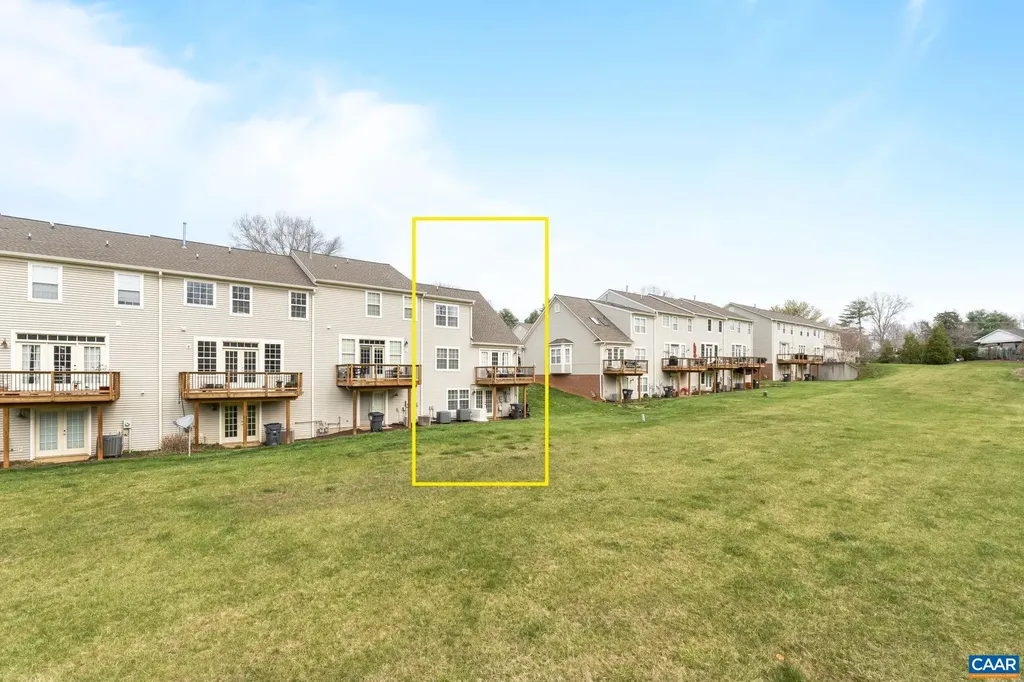 1033 Somer Chase Court Charlottesville VA 22911