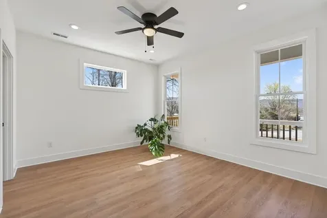 487 Pocahontas Avenue Shenandoah VA 22849