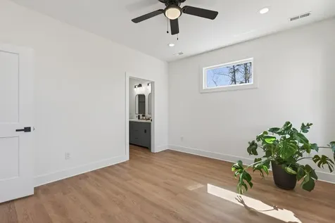487 Pocahontas Avenue Shenandoah VA 22849