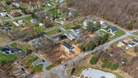 487 Pocahontas Avenue Shenandoah VA 22849