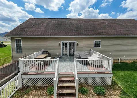 154 Wanda Street W Stanley VA 22851