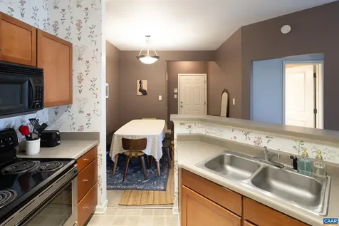 750 Walker Square Charlottesville VA 22903
