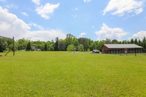 232 Mine Branch Road Crimora VA 24431