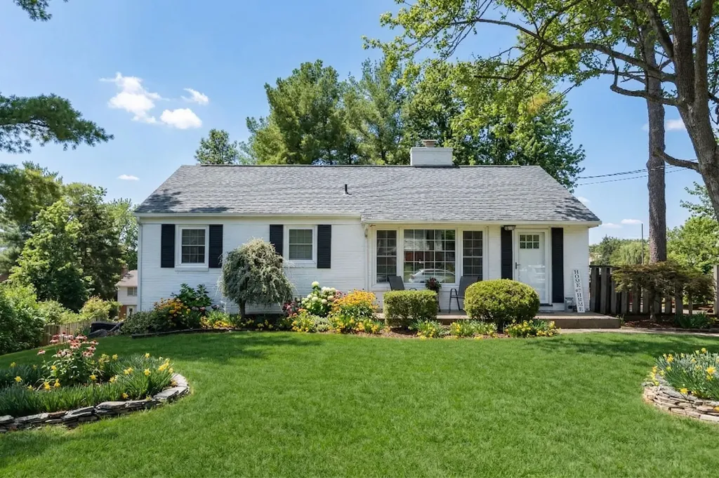85 Sharon Street Harrisonburg VA 22801