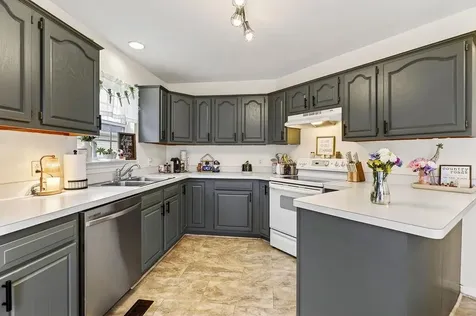 213 Adventure Trail Waynesboro VA 22980