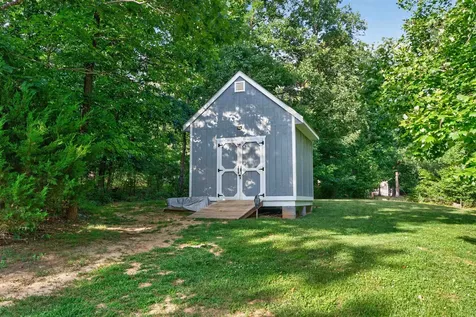 406 Woodland Drive Luray VA 22835