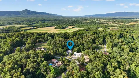 406 Woodland Drive Luray VA 22835