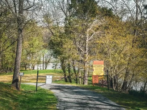 406 Woodland Drive Luray VA 22835