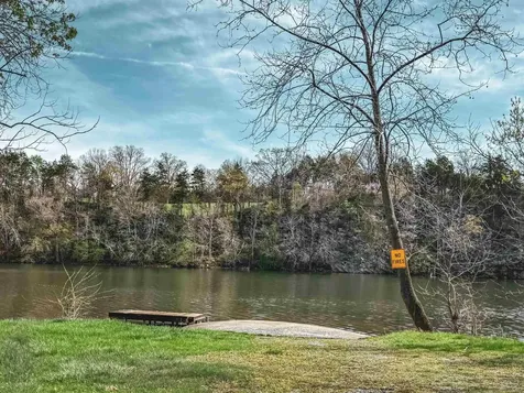 406 Woodland Drive Luray VA 22835