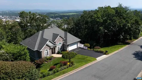 137 Diamond Court Harrisonburg VA 22801