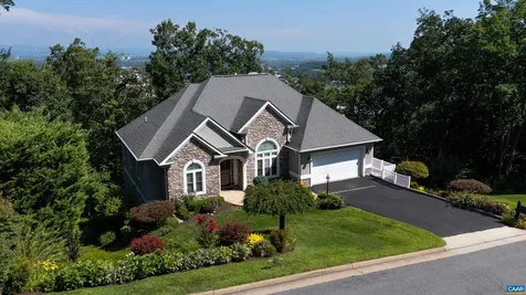 137 Diamond Court Harrisonburg VA 22801