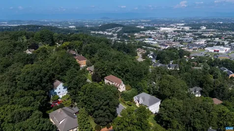 137 Diamond Court Harrisonburg VA 22801